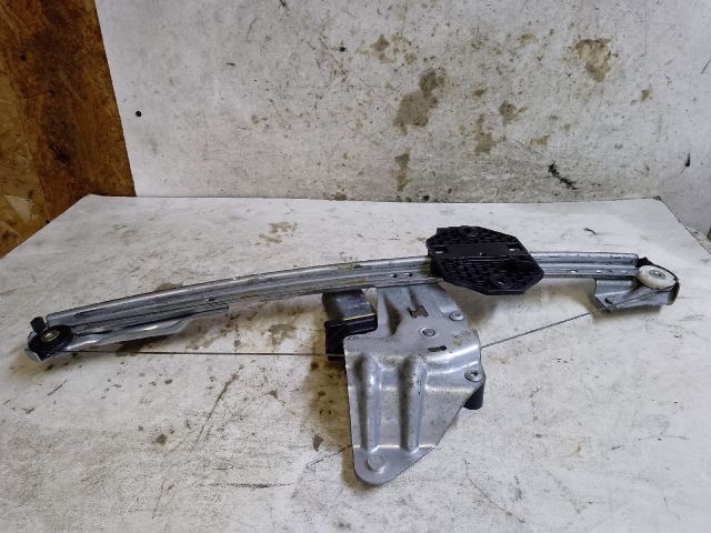 bontott DACIA LOGAN Bal első Ablakemelő Szerkezet (Elektromos)