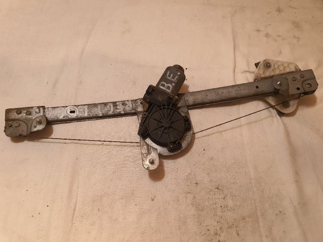 bontott DACIA LOGAN Bal első Ablakemelő Szerkezet (Elektromos)