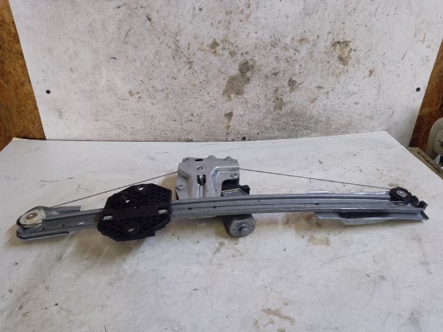 bontott DACIA LOGAN Bal első Ablakemelő Szerkezet (Elektromos)