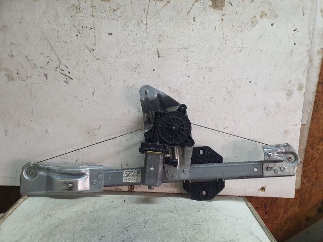 bontott DACIA LOGAN Bal első Ablakemelő Szerkezet (Elektromos)