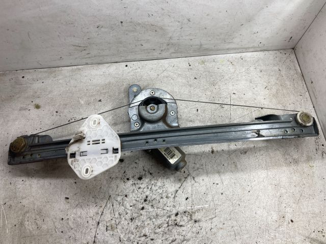 bontott DACIA LOGAN Bal első Ablakemelő Szerkezet (Elektromos)