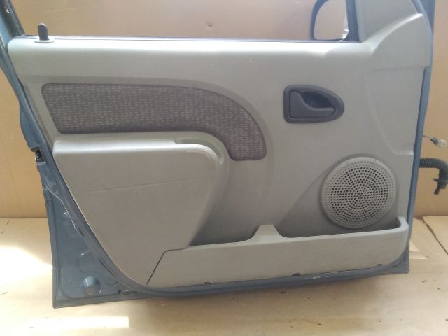 bontott DACIA LOGAN Bal első Ajtó (Részeivel)