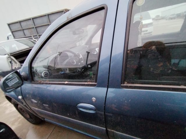 bontott DACIA LOGAN Bal első Ajtó (Üres lemez)