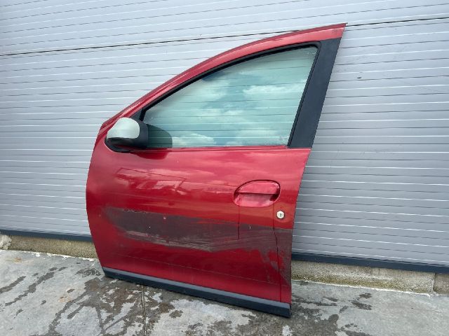 bontott DACIA LOGAN Bal első Ajtó (Üres lemez)