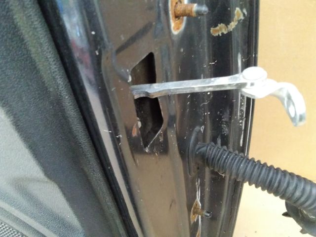 bontott DACIA LOGAN Bal első Ajtóhatároló