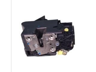 bontott DACIA LOGAN Bal első Ajtózár