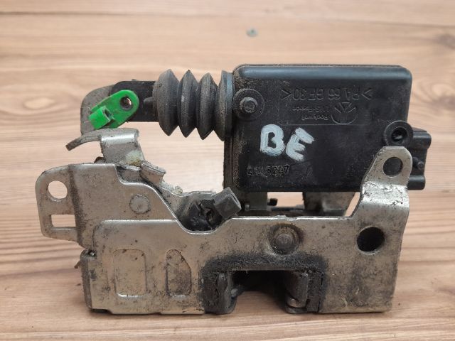 bontott DACIA LOGAN Bal első Ajtózár