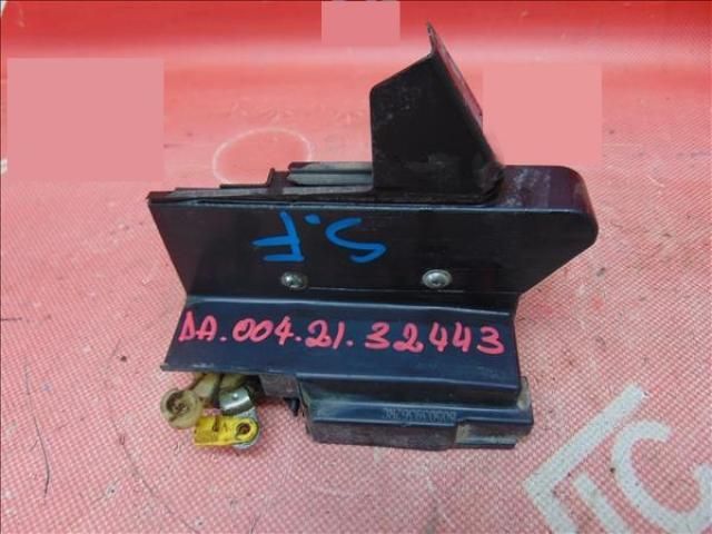 bontott DACIA LOGAN Bal első Ajtózár