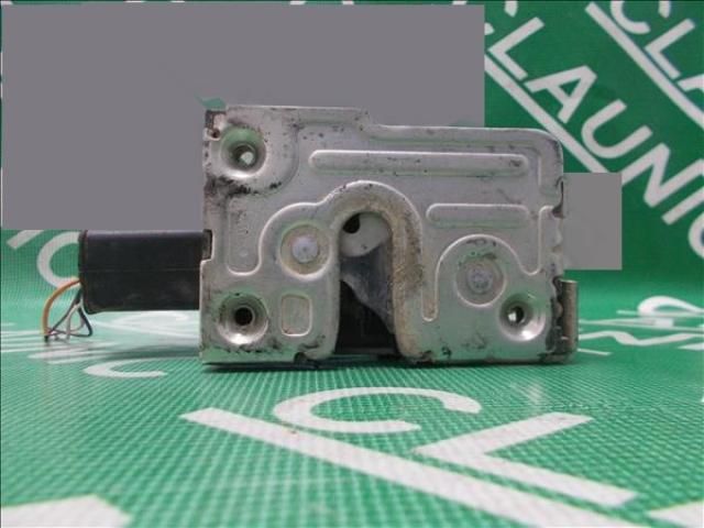 bontott DACIA LOGAN Bal első Ajtózár