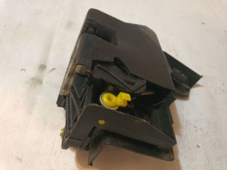 bontott DACIA LOGAN Bal első Ajtózár