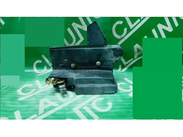 bontott DACIA LOGAN Bal első Ajtózár