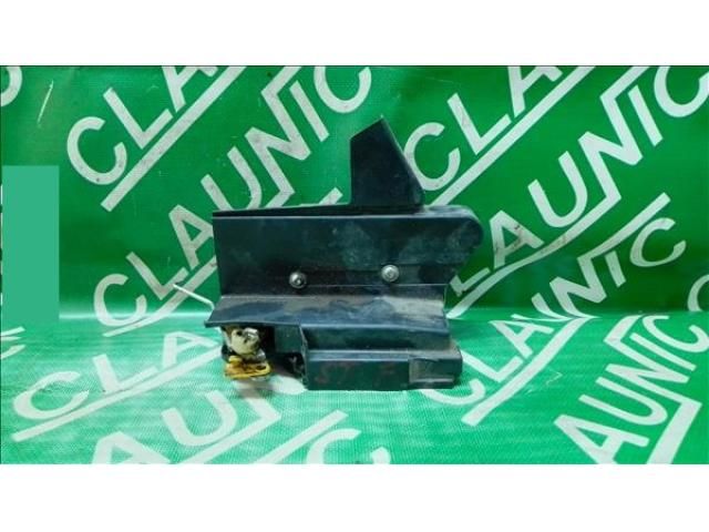 bontott DACIA LOGAN Bal első Ajtózár