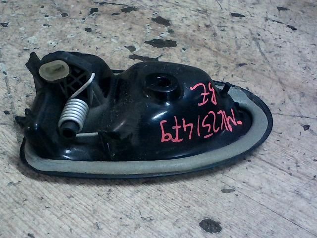 bontott DACIA LOGAN Bal első Belső Kilincs