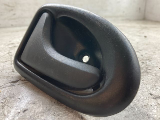 bontott DACIA LOGAN Bal első Belső Kilincs