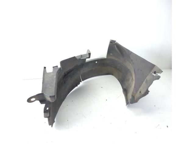 bontott DACIA LOGAN Bal első Dobbetét (Kerékjárati, Műanyag)