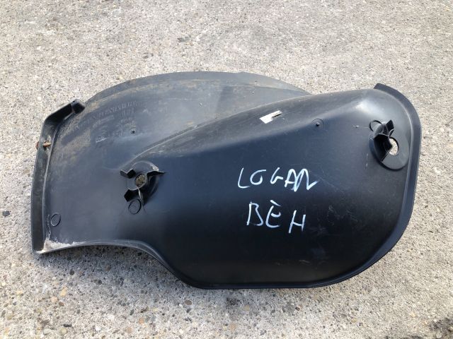 bontott DACIA LOGAN Bal első Hátsó Dobbetét (Kerékjárati, Műanyag)