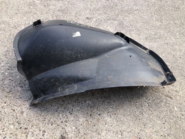 bontott DACIA LOGAN Bal első Hátsó Dobbetét (Kerékjárati, Műanyag)