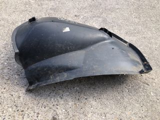 bontott DACIA LOGAN Bal első Hátsó Dobbetét (Kerékjárati, Műanyag)