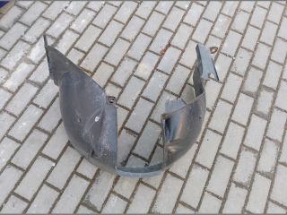 bontott DACIA LOGAN Bal első Hátsó Dobbetét (Kerékjárati, Műanyag)