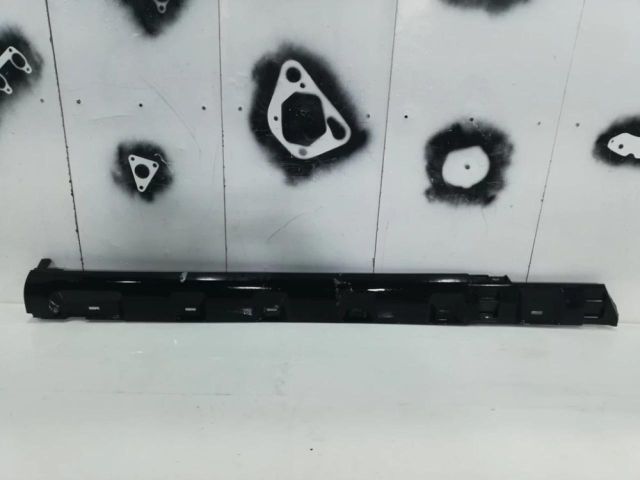 bontott DACIA LOGAN Bal első Küszöb Díszléc