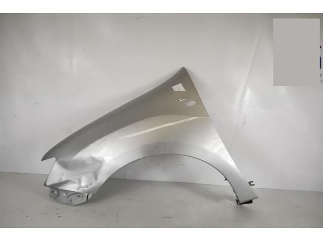 bontott DACIA LOGAN Bal első Sárvédő