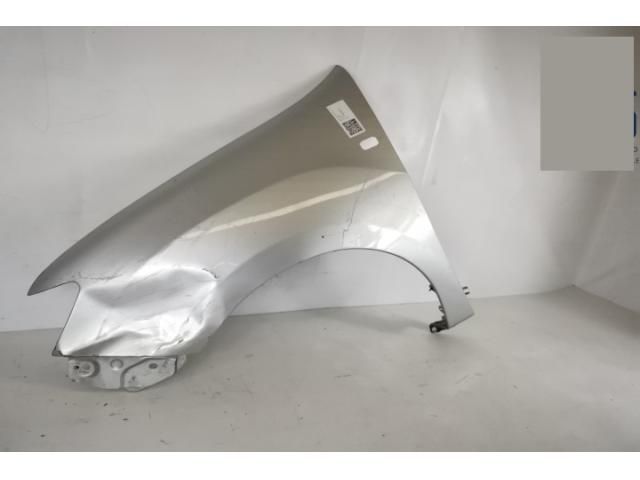 bontott DACIA LOGAN Bal első Sárvédő