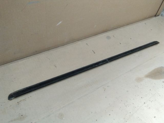 bontott DACIA LOGAN Bal első Vízlehúzó Gumicsík