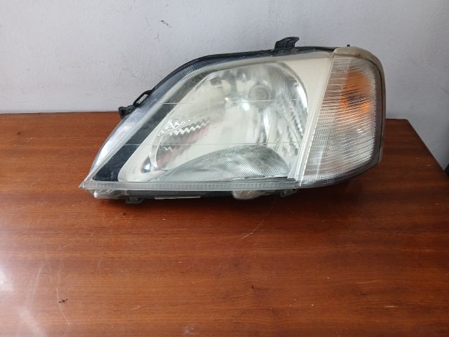 bontott DACIA LOGAN Bal Fényszóró