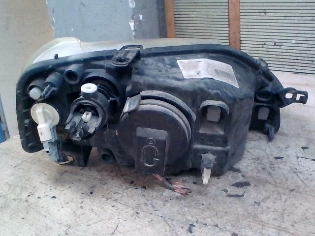 bontott DACIA LOGAN Bal Fényszóró