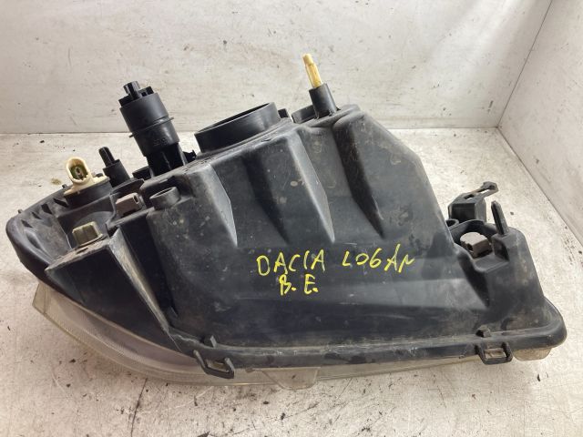 bontott DACIA LOGAN Bal Fényszóró