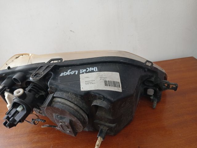 bontott DACIA LOGAN Bal Fényszóró