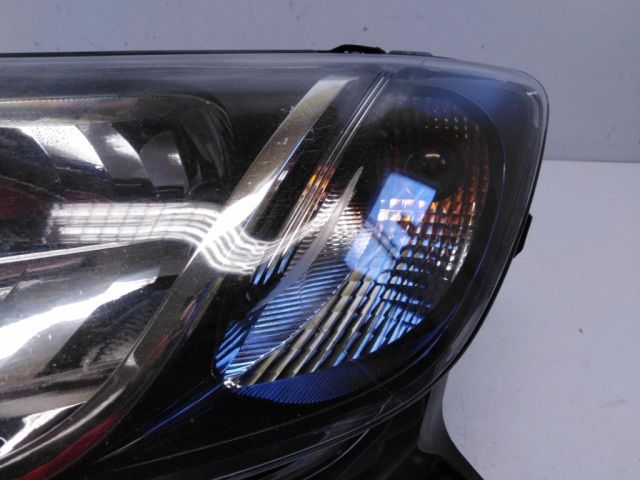 bontott DACIA LOGAN Bal Fényszóró