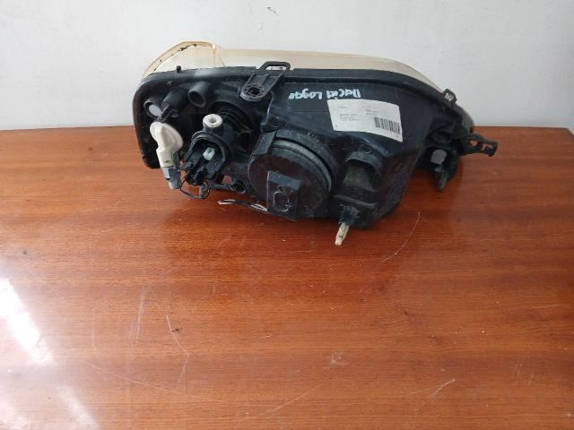 bontott DACIA LOGAN Bal Fényszóró