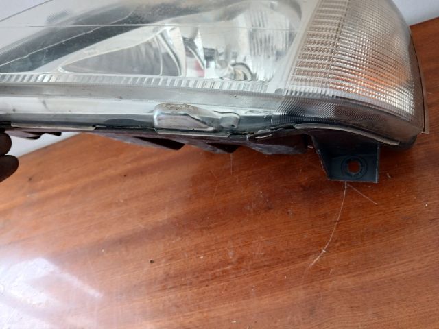 bontott DACIA LOGAN Bal Fényszóró