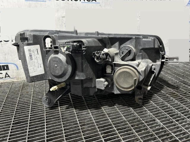 bontott DACIA LOGAN Bal Fényszóró