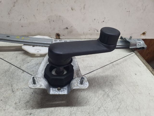 bontott DACIA LOGAN Bal hátsó Ablakemelő Szerkezet (Mechanikus)