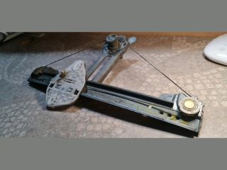 bontott DACIA LOGAN Bal hátsó Ablakemelő Szerkezet (Mechanikus)