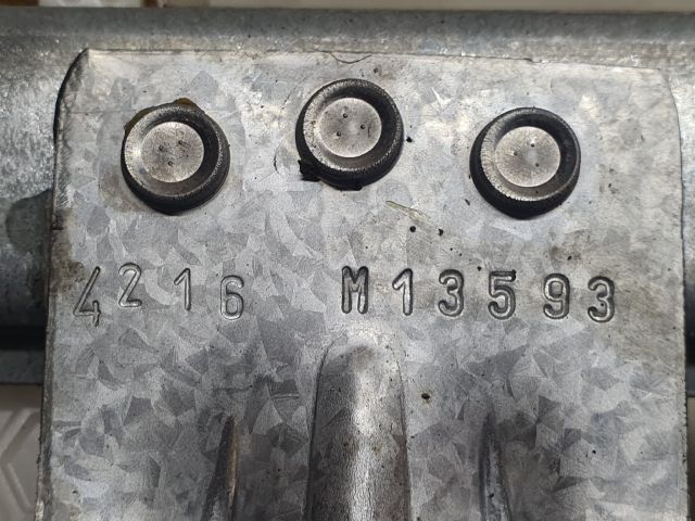 bontott DACIA LOGAN Bal hátsó Ablakemelő Szerkezet (Mechanikus)