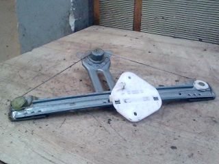 bontott DACIA LOGAN Bal hátsó Ablakemelő Szerkezet (Mechanikus)