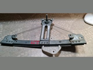 bontott DACIA LOGAN Bal hátsó Ablakemelő Szerkezet (Mechanikus)