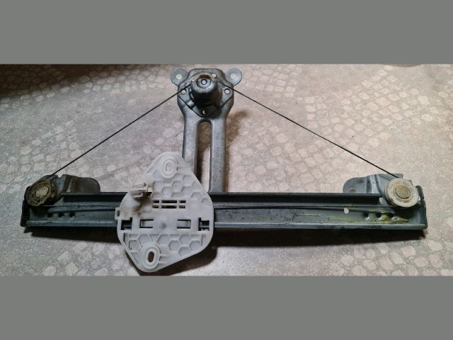 bontott DACIA LOGAN Bal hátsó Ablakemelő Szerkezet (Mechanikus)