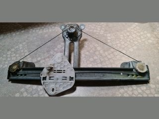 bontott DACIA LOGAN Bal hátsó Ablakemelő Szerkezet (Mechanikus)