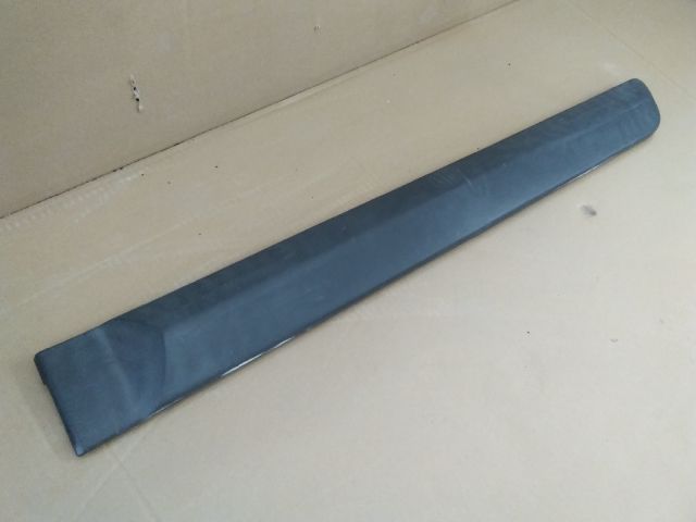 bontott DACIA LOGAN Bal hátsó Ajtó Díszléc