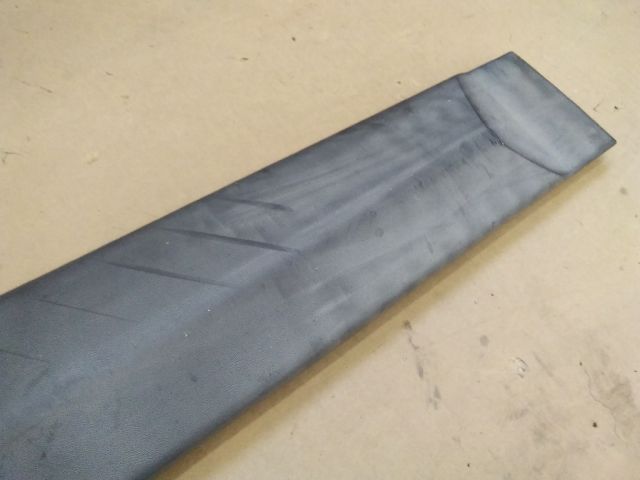 bontott DACIA LOGAN Bal hátsó Ajtó Díszléc