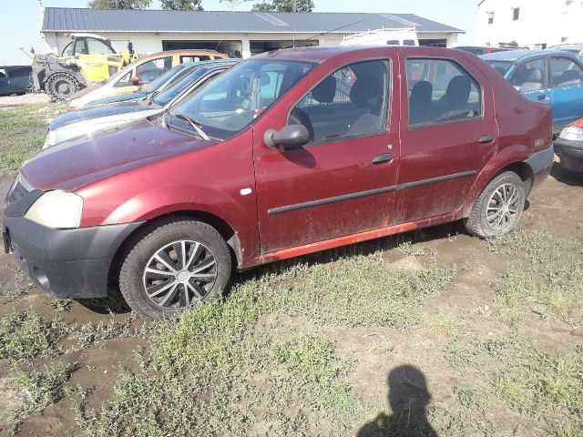 bontott DACIA LOGAN Bal hátsó Ajtó (Részeivel)