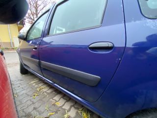 bontott DACIA LOGAN Bal hátsó Ajtó (Üres lemez)