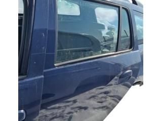 bontott DACIA LOGAN Bal hátsó Ajtó (Üres lemez)