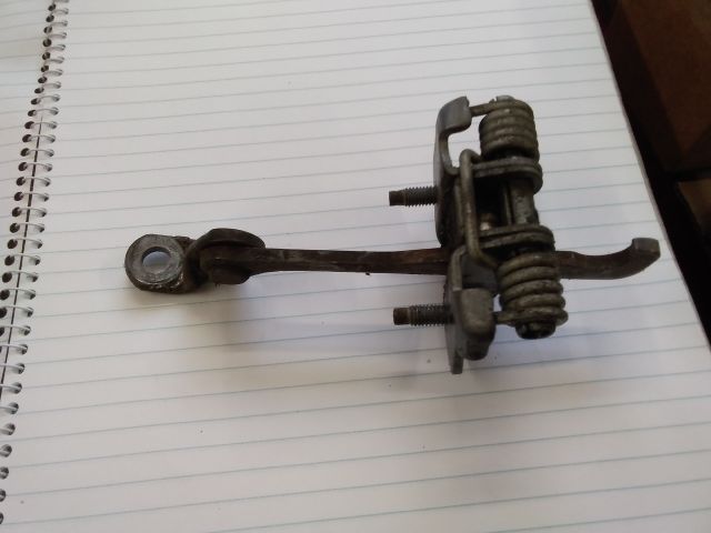 bontott DACIA LOGAN Bal hátsó Ajtóhatároló