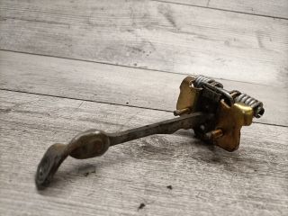 bontott DACIA LOGAN Bal hátsó Ajtóhatároló