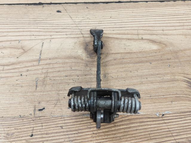 bontott DACIA LOGAN Bal hátsó Ajtóhatároló